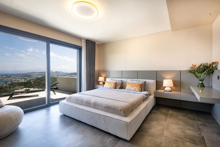 Dormitorio principal con baño privado