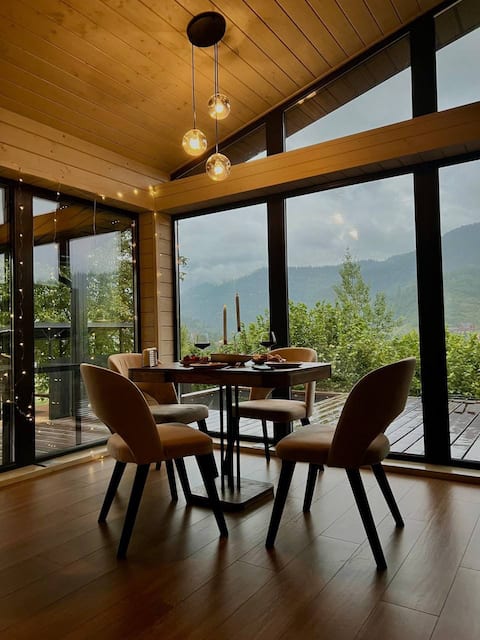 Mirest. Cottage "Shelter" with a Jacuzzi tub