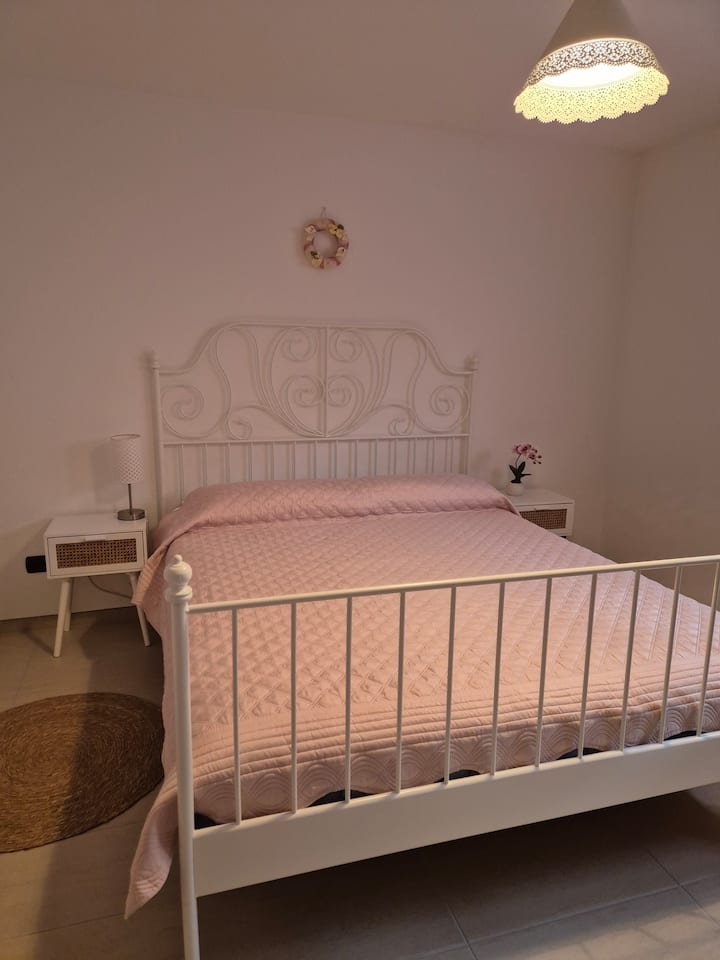 سرير مزدوج مريح