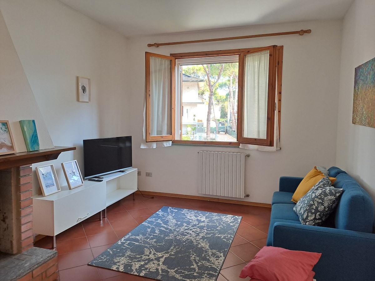 Top Airbnb: Terraced house with garden in Cervia in Cervia
