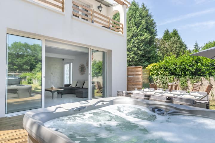 La Villa Romaine, Jacuzzi 15 Min Du Zoo De Beauval - Saint Aignan