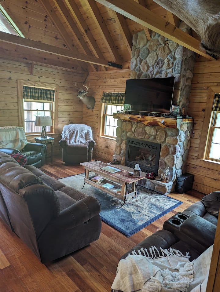 Lazy Bear Lodge - Michigan