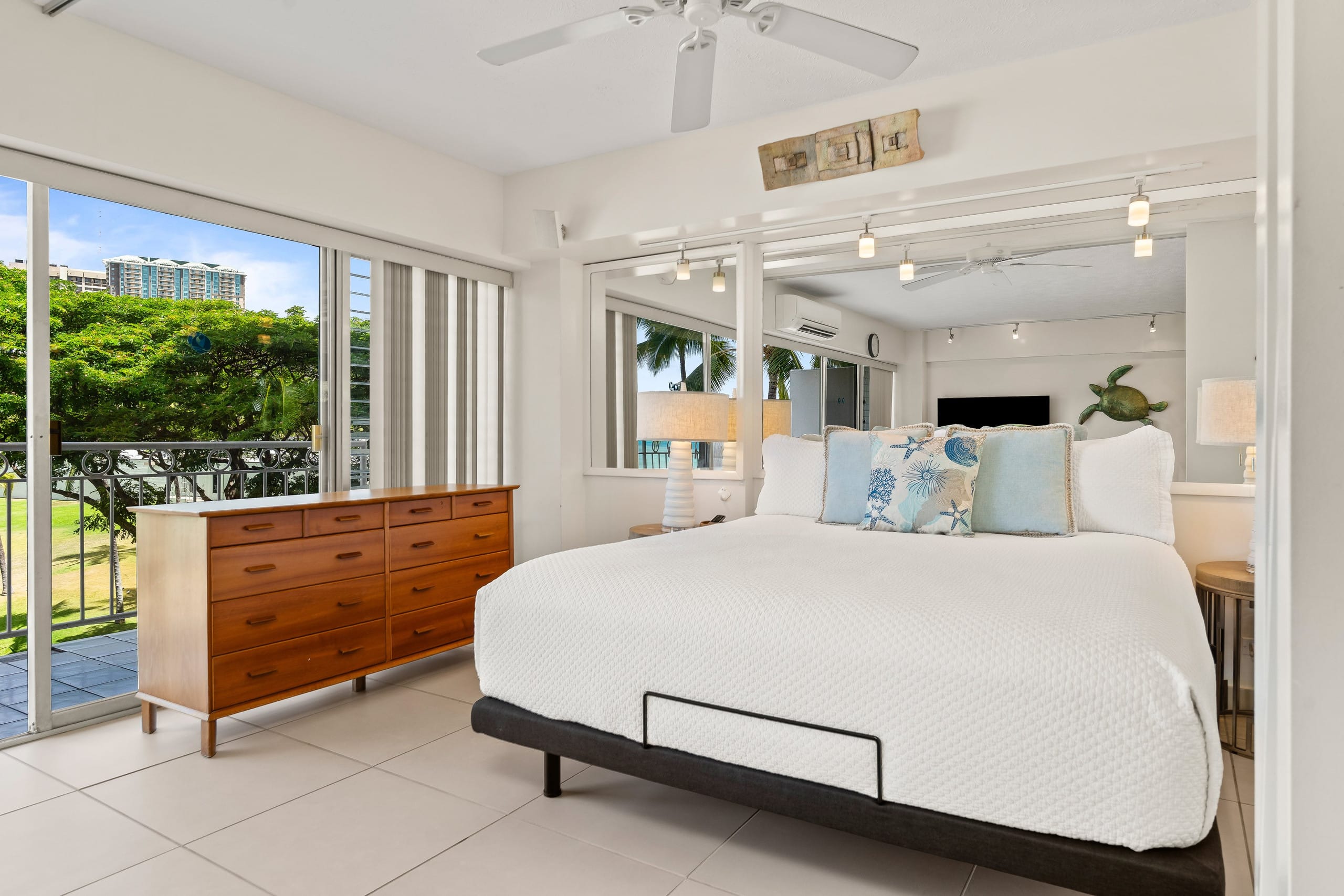 Ocean View Beachfront Luxury at Waikiki Shore #303 - Image 1