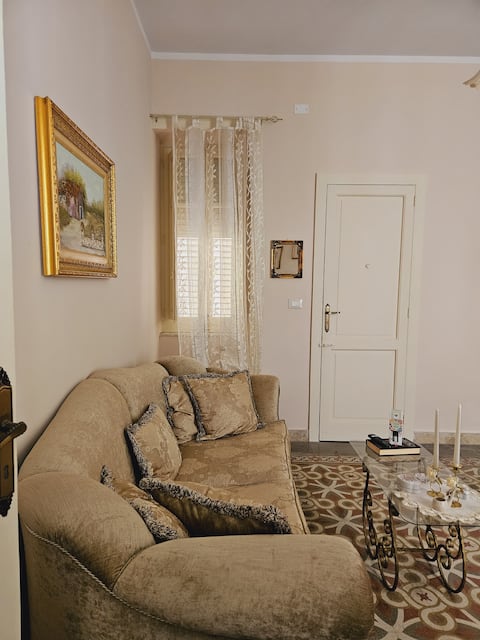 Top Airbnb: "A casitta" a stone's throw from the sea a Milazzo