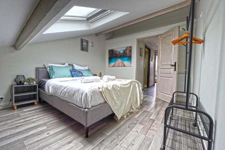 1st bedroom for two with baby bed.
Sheets and towels included.