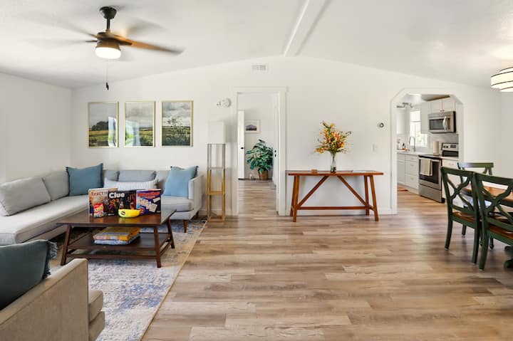 Family-friendly Home | A Block To Hyrum Lake! - Hyrum State Park, Hyrum
