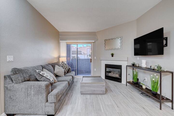 Housing Helpers of Las Vegas managed Airbnb listing 3