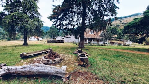 Cozy and authentic refuge in the heart of Serra