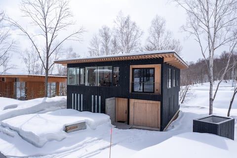 Yuki Sugi | 5BR Chalet w/ Onsen, Mountain View