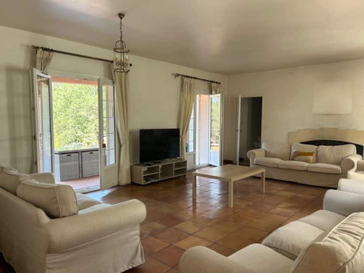 Cannes,golfest Trop,6 Rooms,14p,parkings, Piscine - Le Muy