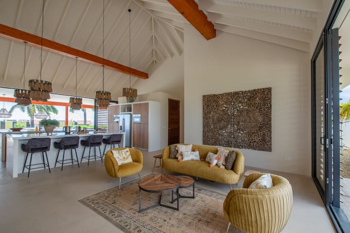 Villa Gold Palm — Lovely Villa On A Top Location! - Curaçao