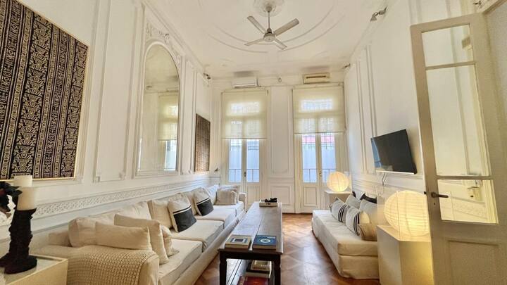 Casa em Belgrano com 5 quartos, piscina privativa e terraço