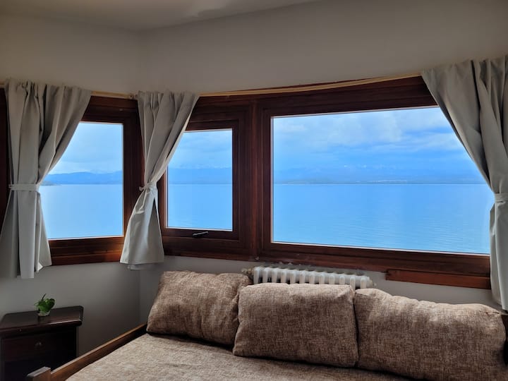 Los Ciervos Apart Duplex Con Vista Al Lago - San Carlos de Bariloche
