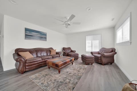 Algonac's Riverview Retreat
