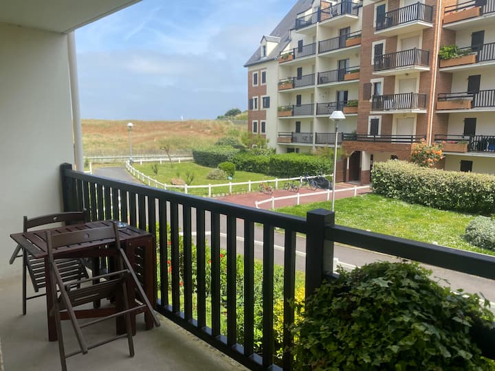T2 - Accès Plage à 50 M - Wifi - Ménage Inclus - Cabourg