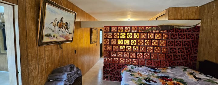 غرفة النوم 2