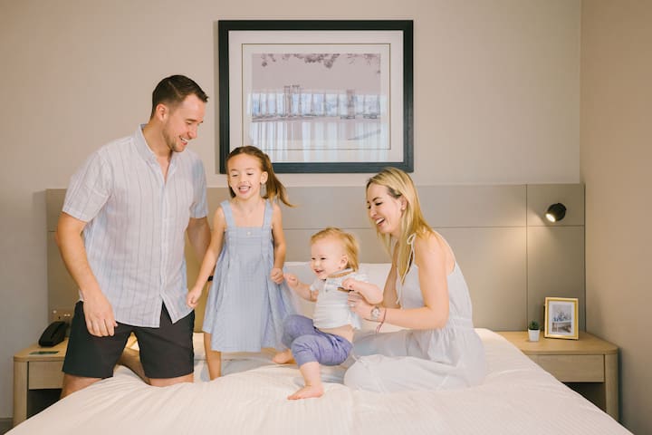 3 Bedroom Apartment/Great World City/Zion Road