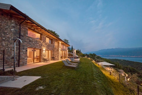 Luxurious lake view villa with sauna and jacuzzi