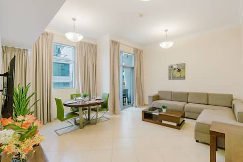 Popular Airbnb listing: RH- Huge, Comfortable 01 BR Apartment in Barsha1 in Al Barsha First