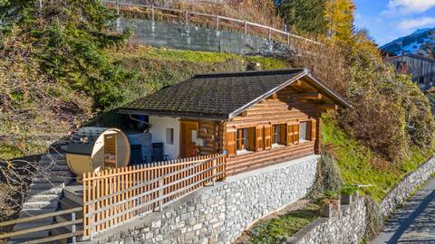 Cozy chalet / sauna and amazing views