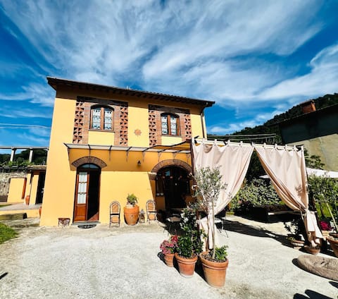 Casa Aia Sole with pool, A/C, garden, barbecue