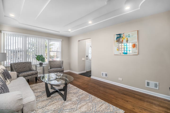 Berwyn Rental - Oak Park, IL