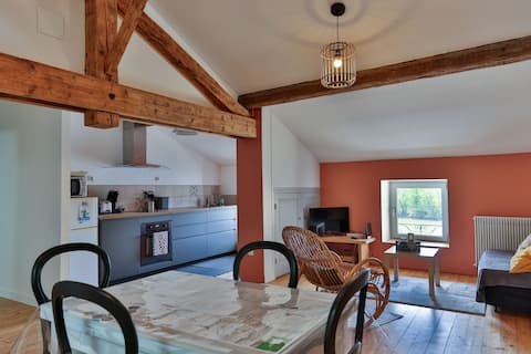 2-bedroom accommodation / 80 m² / 2*
Bike welcome
Saône view