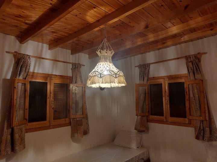 საძინებელი 2