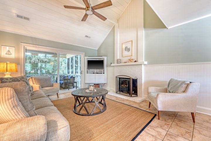 Cottage @ The Beach! Kid’s Loft! *Amenity Cards* - Deep Water Vineyard, Wadmalaw Island