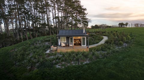 Top Airbnb: Kingsbury Cottage in Waikato District