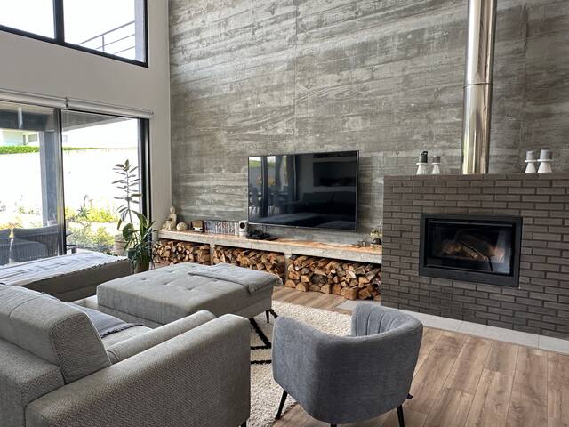 Casa Costa Santos gallery image 4