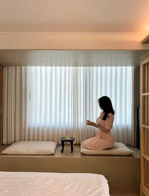 Paledeungun Mountain-Romang (Jacuzzi + Barbecue + Breakfast Service), Chowon Photo Studio/Iseong Cat