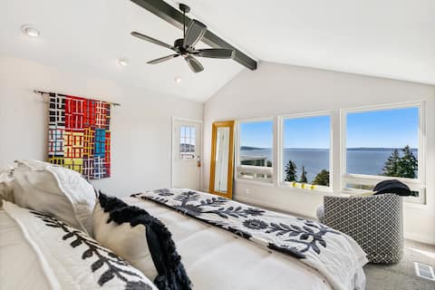 Sunset Paradise in Woodmont Beach!