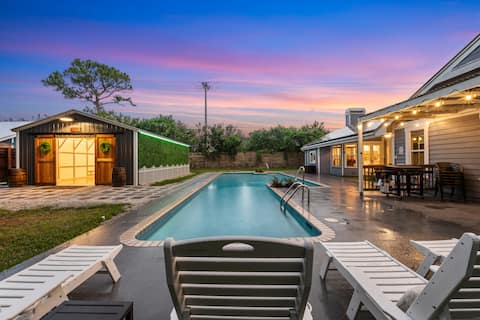 The Rustic Resort -2 Homes & Wedding Venue Jupiter