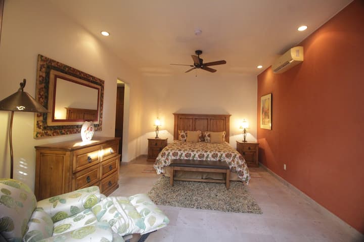 საძინებელი 1