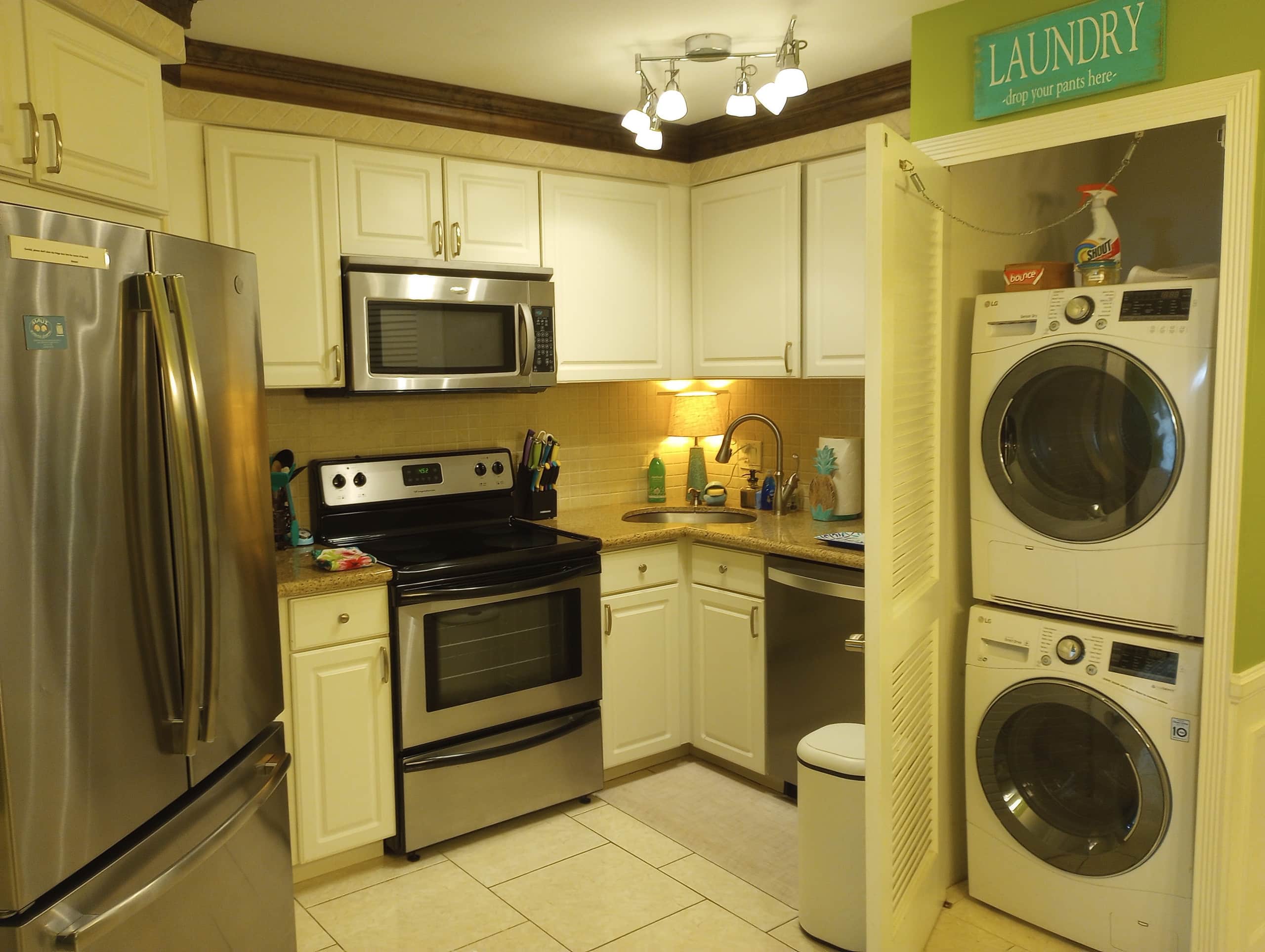 Condo in Kihei · ★4.98 · 1 bedroom · 2 beds · 1 bath - Image 16