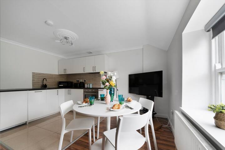 Bart From MoreThanStays managed Airbnb listing 3