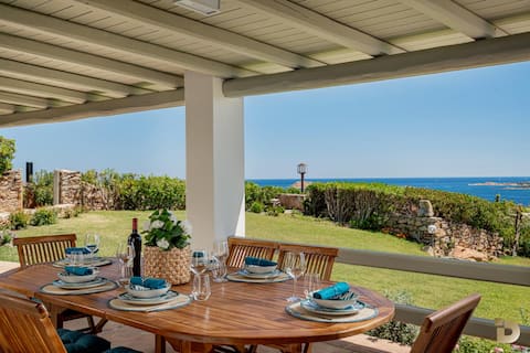 Villa Diamond • Sea and pool view, Porto Cervo