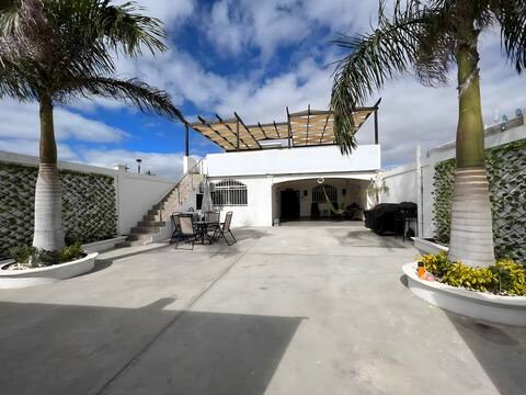 Puerto San Carlos Bay House & Tours(1st&2nd Floor)
