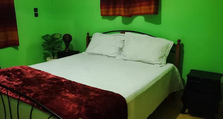 Dhomë gjumi 1