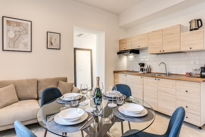 Venere Apartments - The Trident Retreat - Monti