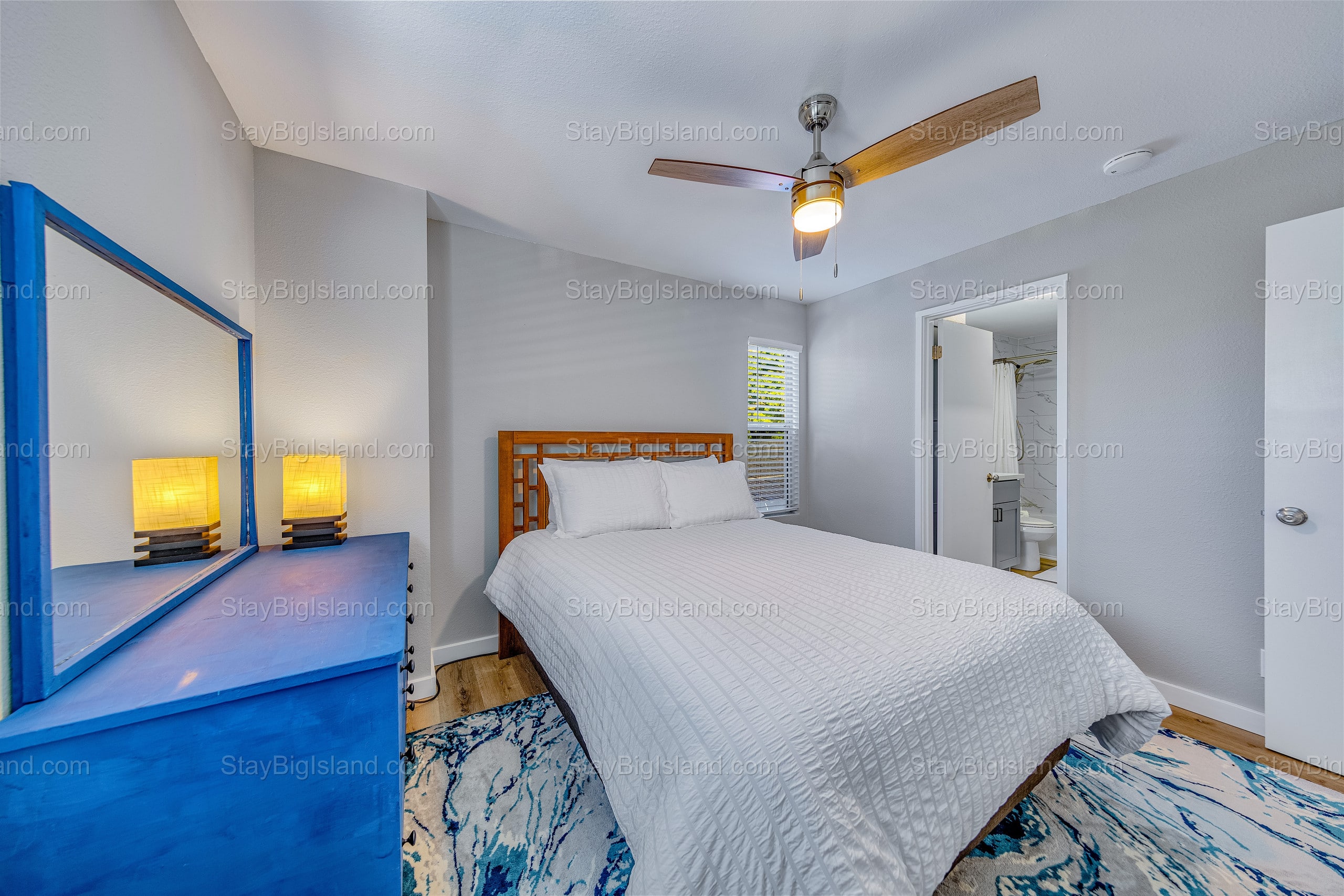 Updated 1 bedroom in paradise - Photo 14