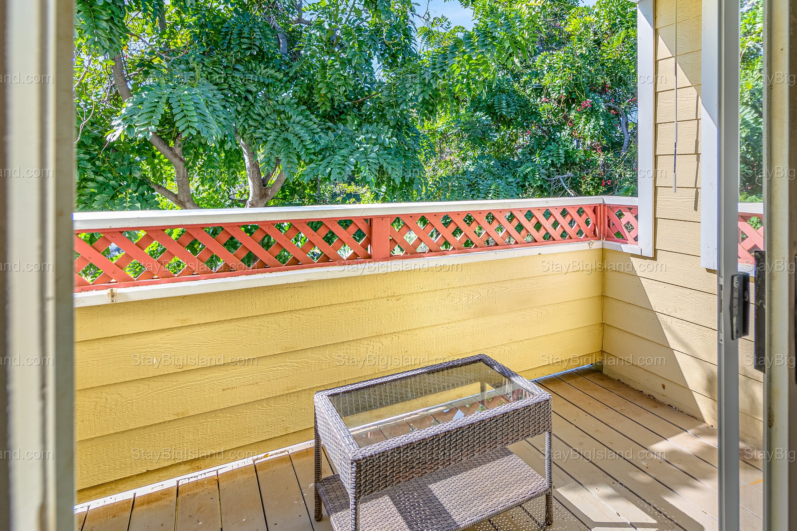 Updated 1 bedroom in paradise - Photo 23