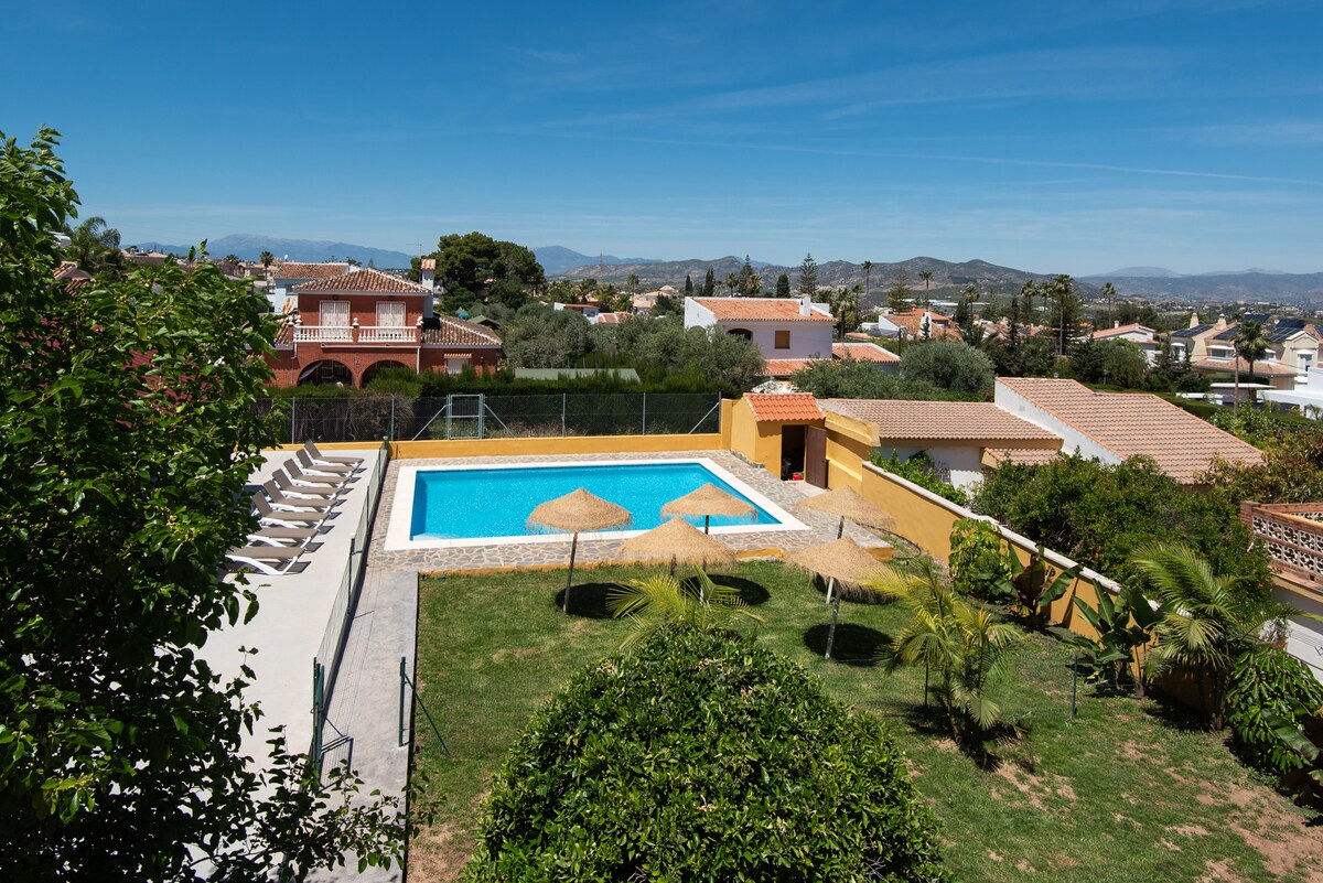 Villa Rio Salado - Special for families with children - Houses for Rent in  Alhaurín de la Torre, Andalucía, Spain - Airbnb