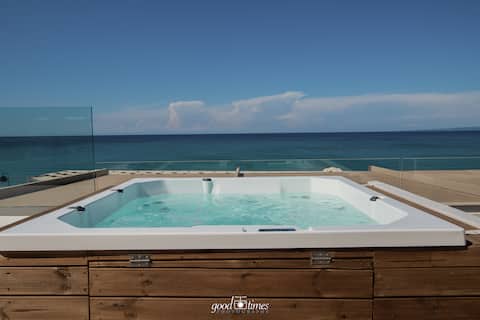 Kavo Seaside Luxury Apartment