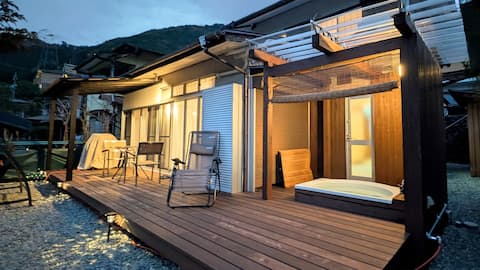 Homestay with natural hot springs