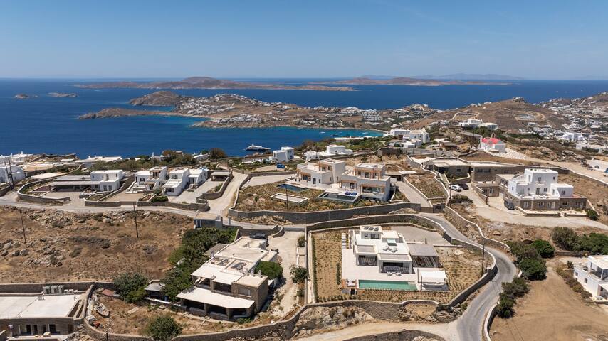 Pool & Sea View Villa Spritz Agios Lazaros Mykonos gallery image 2