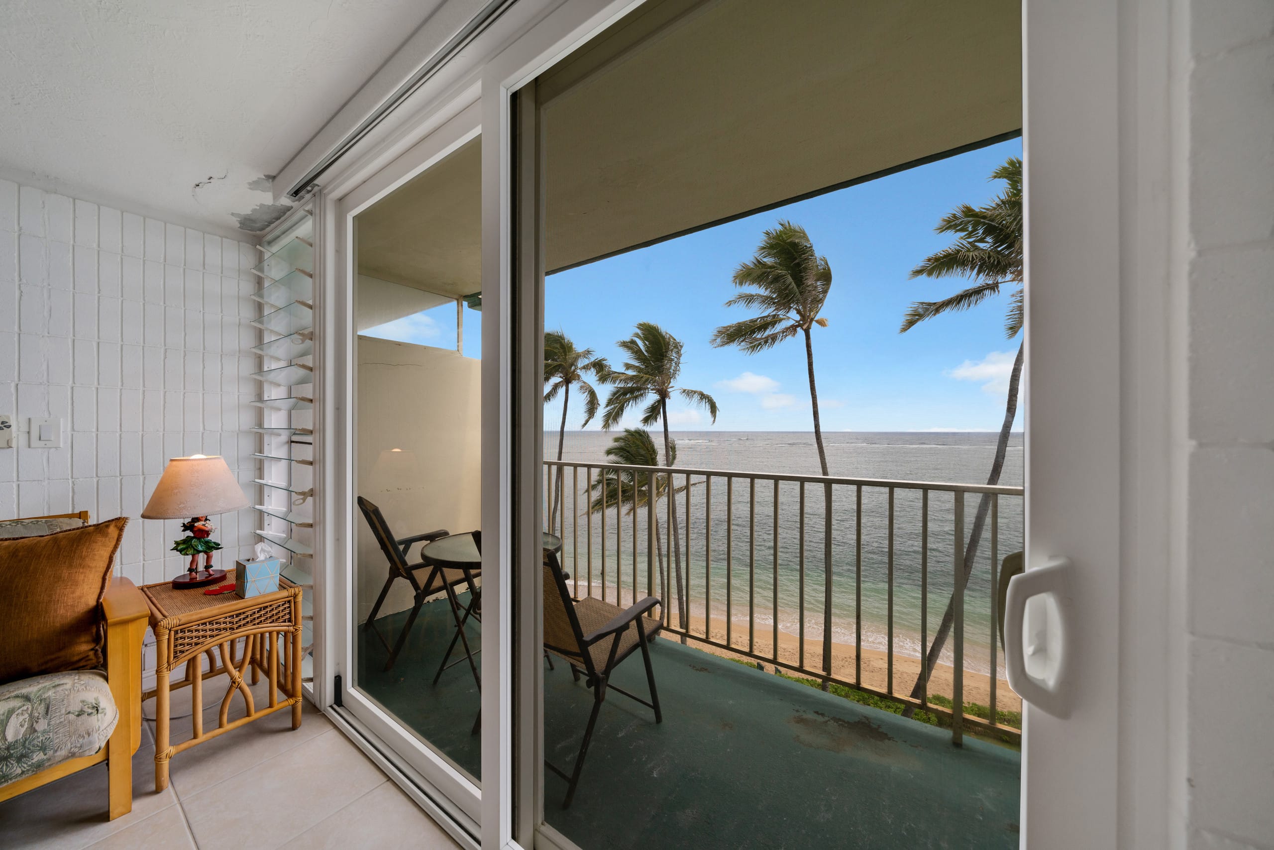 Condo in Hauula · ★4.87 · 1 bedroom · 2 beds · 1 private bath - Image 30