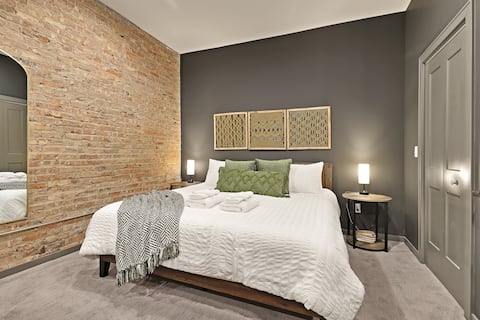 King Bed • Luxury Boho Studio • City Chic Haven