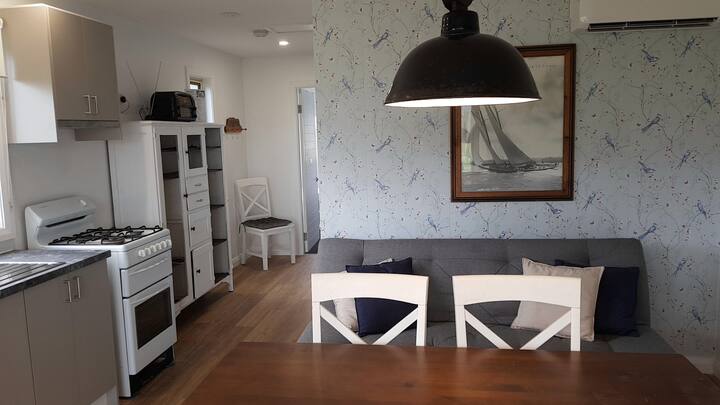 The Big Bell Farm Cabin 4 (New) - Kangaroo Valley